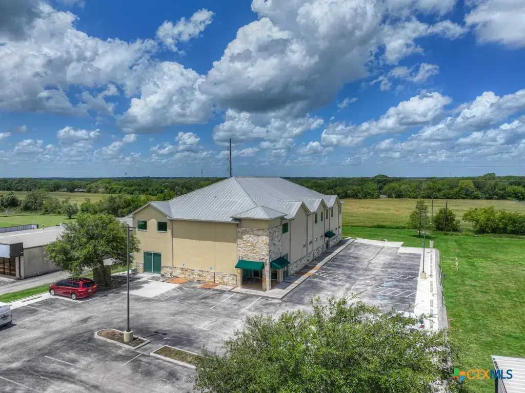 936 S Highway 123 Bypass, Seguin