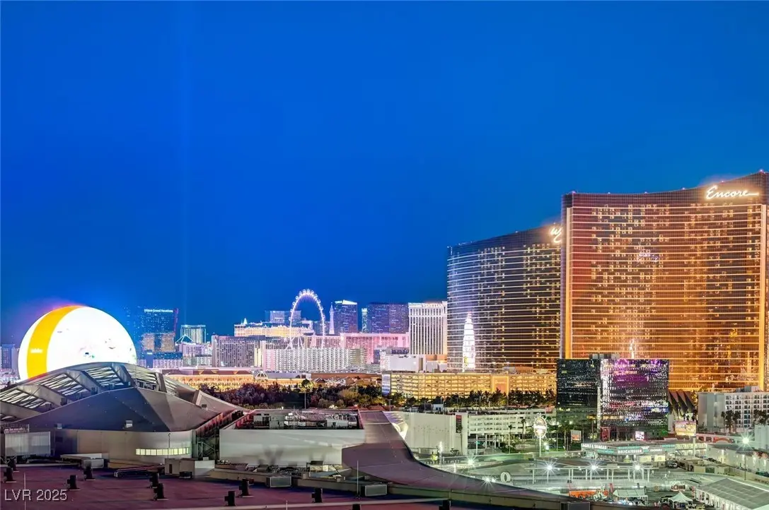 Photo of Listing #2709380