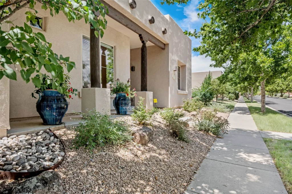 11 Reeds Peak, Santa Fe