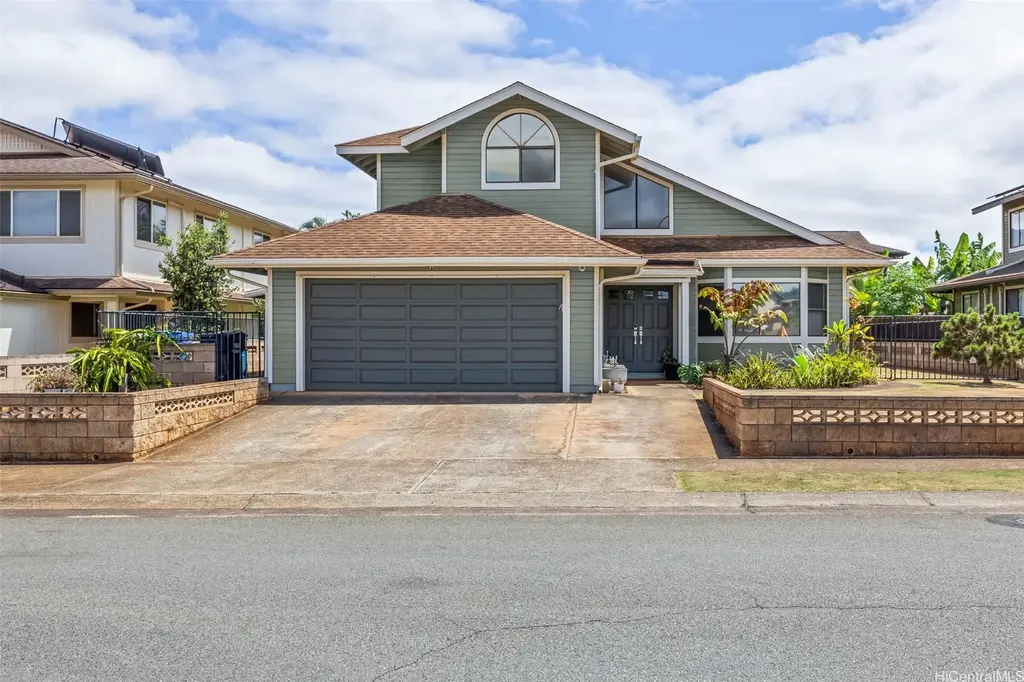 94-1117 Apuki Street, Mililani