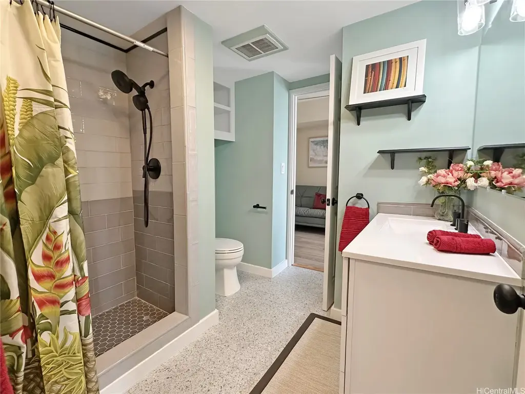 (unit #16b) 1610 Kanunu Street, Honolulu