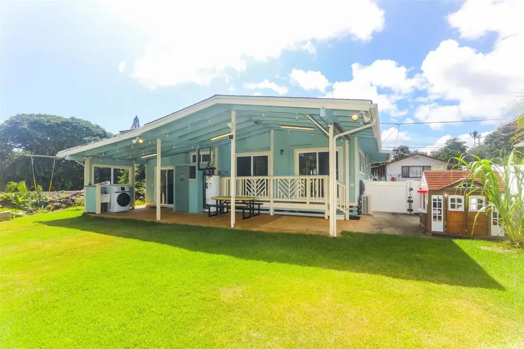 637 Manu Oo Street # A, Kailua