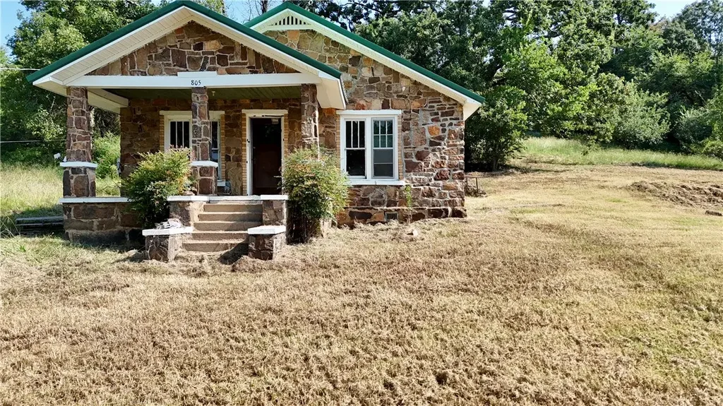 805 Highway 64, Coal Hill