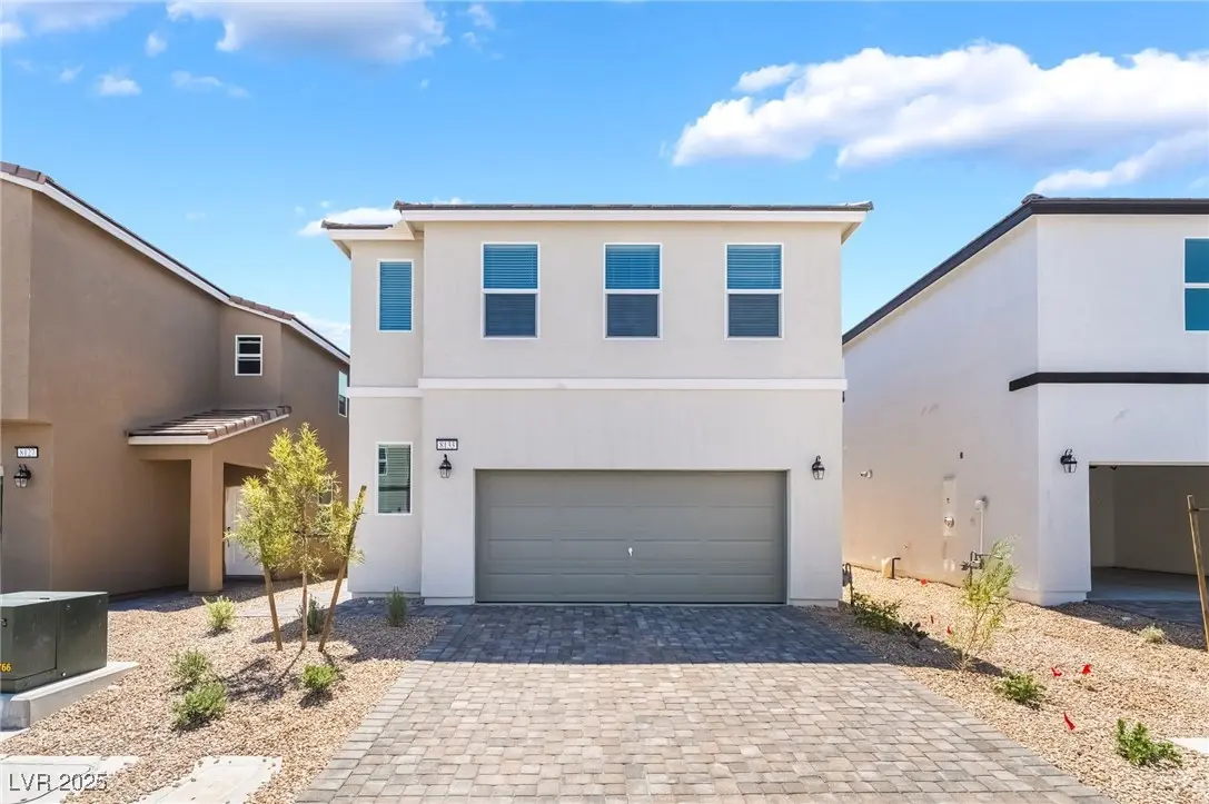 Photo of Listing #2709800