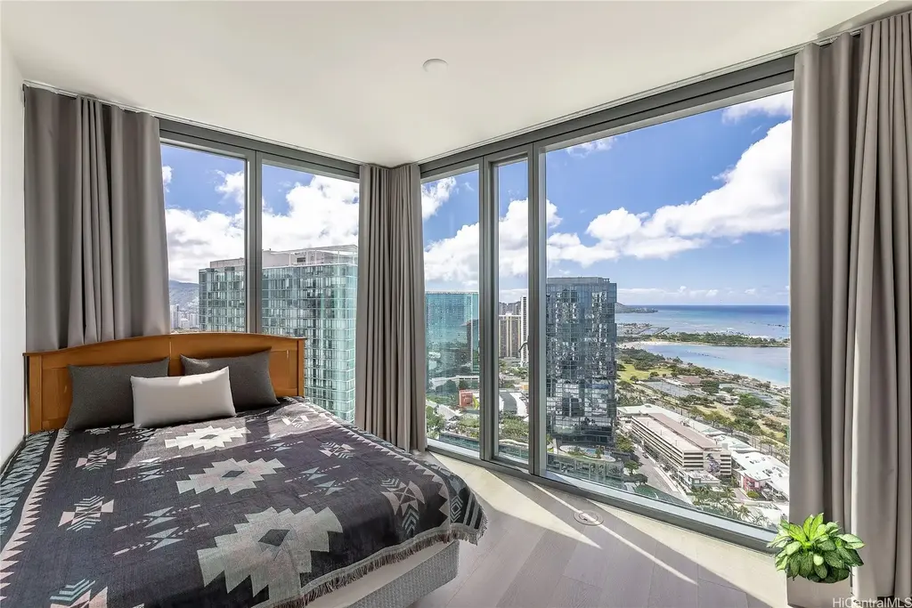 1000 Auahi Street # 3810, Honolulu