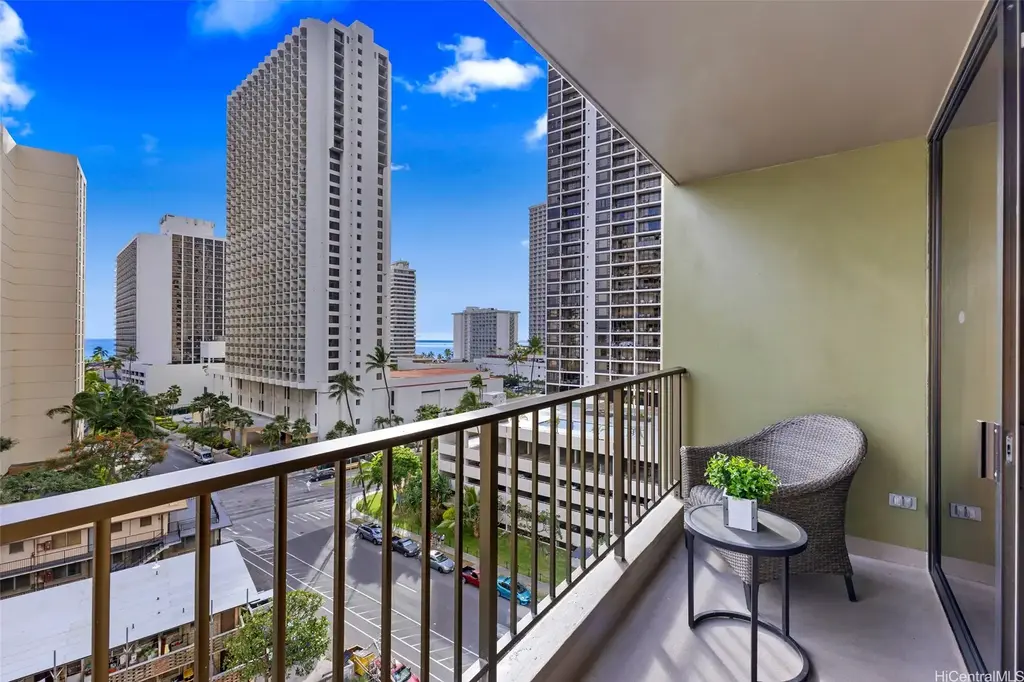 229 Paoakalani Avenue # 1004 (nuc), Honolulu