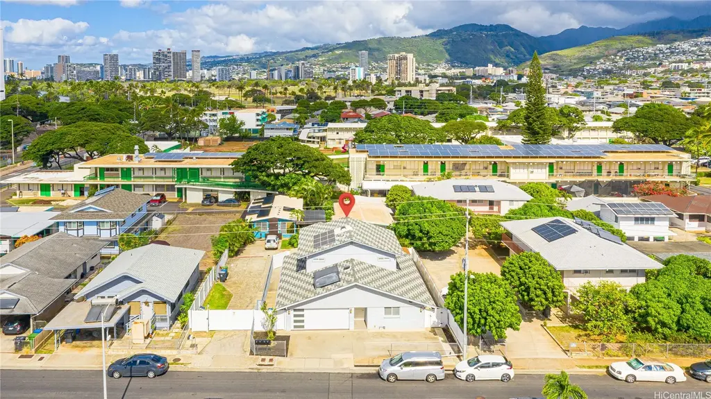 3024 Lakimau Street, Honolulu