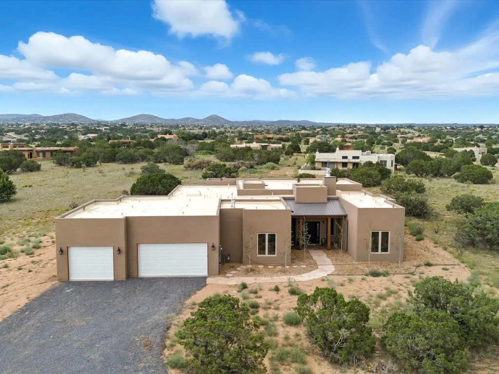 39 Monterey Road, Santa Fe