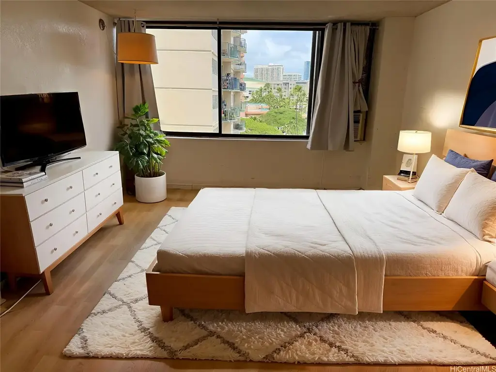 444 Niu Street # 815, Honolulu