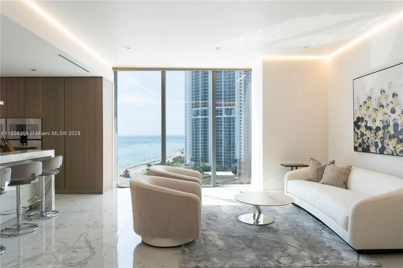 Photo of Listing #A11858308