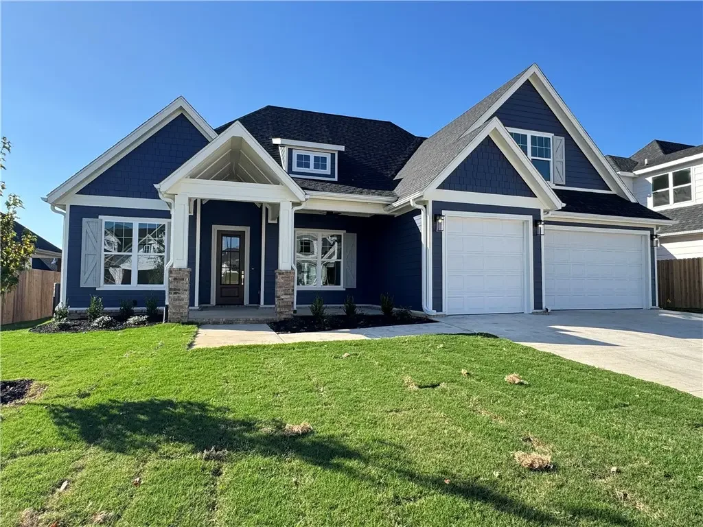 2713 Amaris Avenue, Lowell