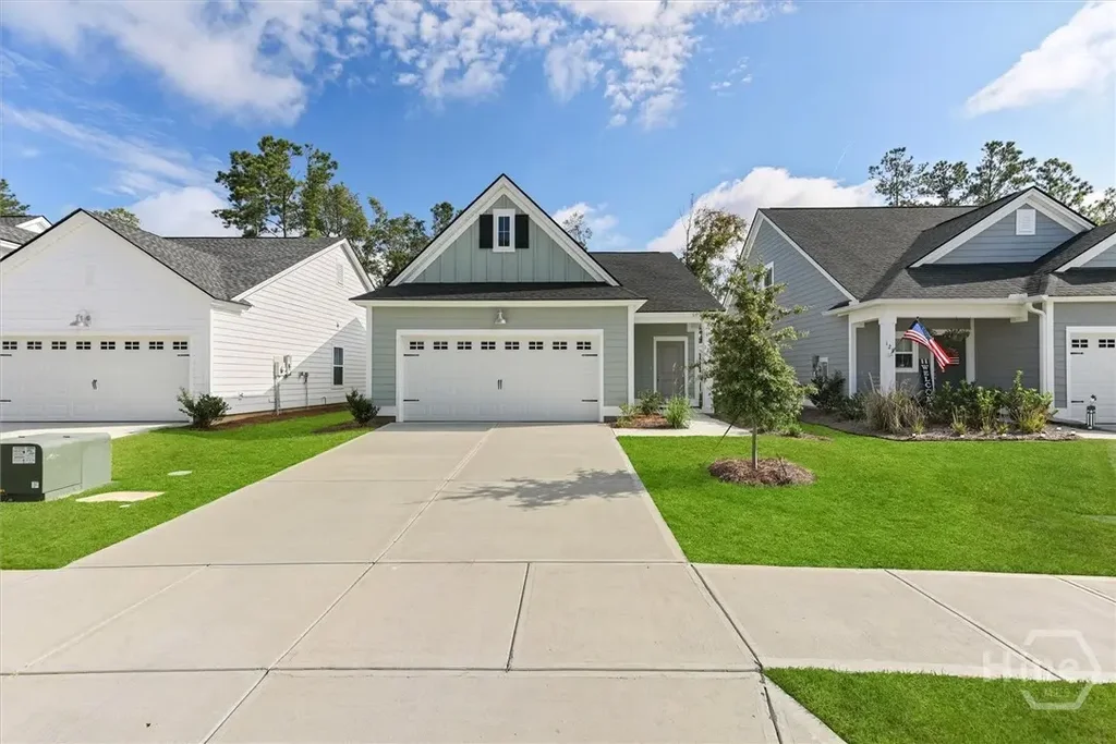 126 Holloway Hill, Pooler