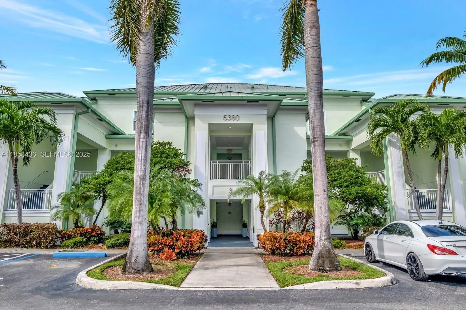 Photo of Listing #A11858436