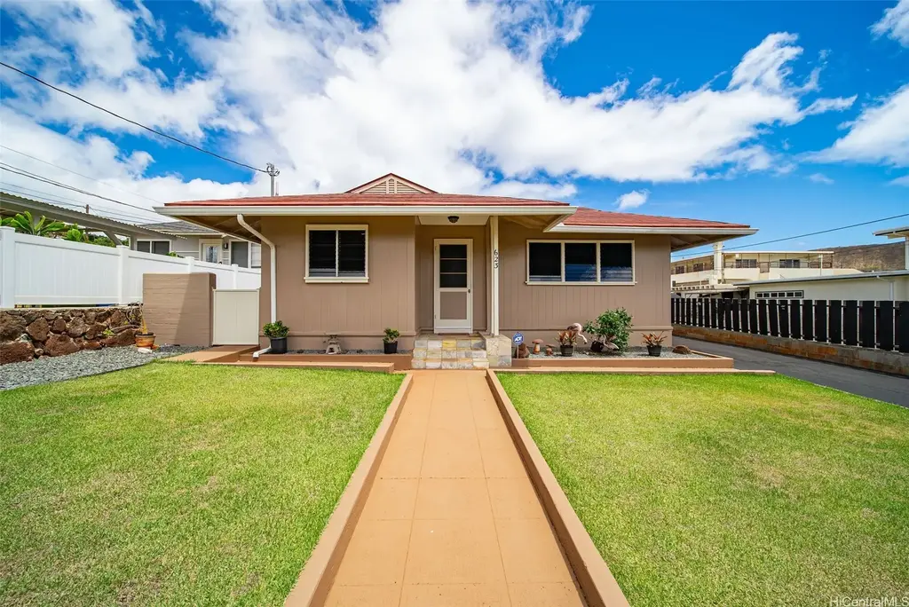 623 10th Avenue, Honolulu