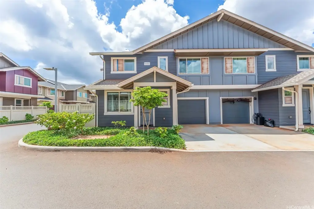 94-1188 Kalahikiola Drive # 508, Waipahu
