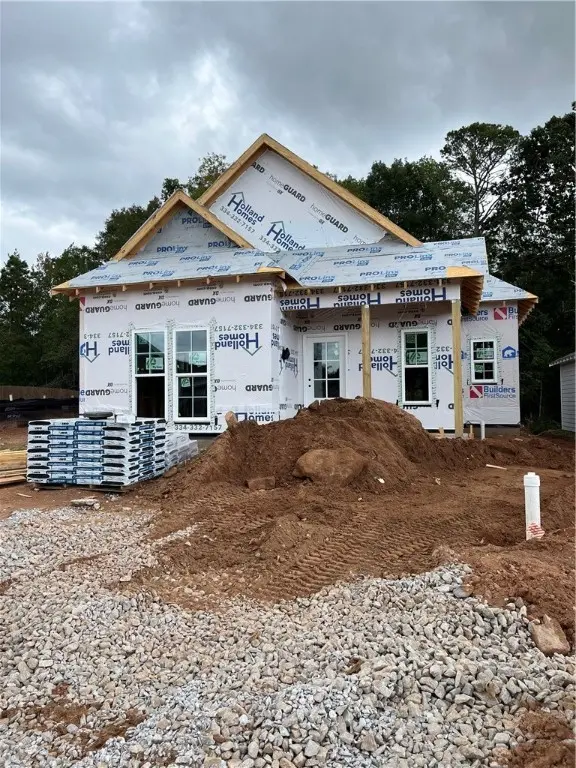 1095 Woodland Ln, Opelika