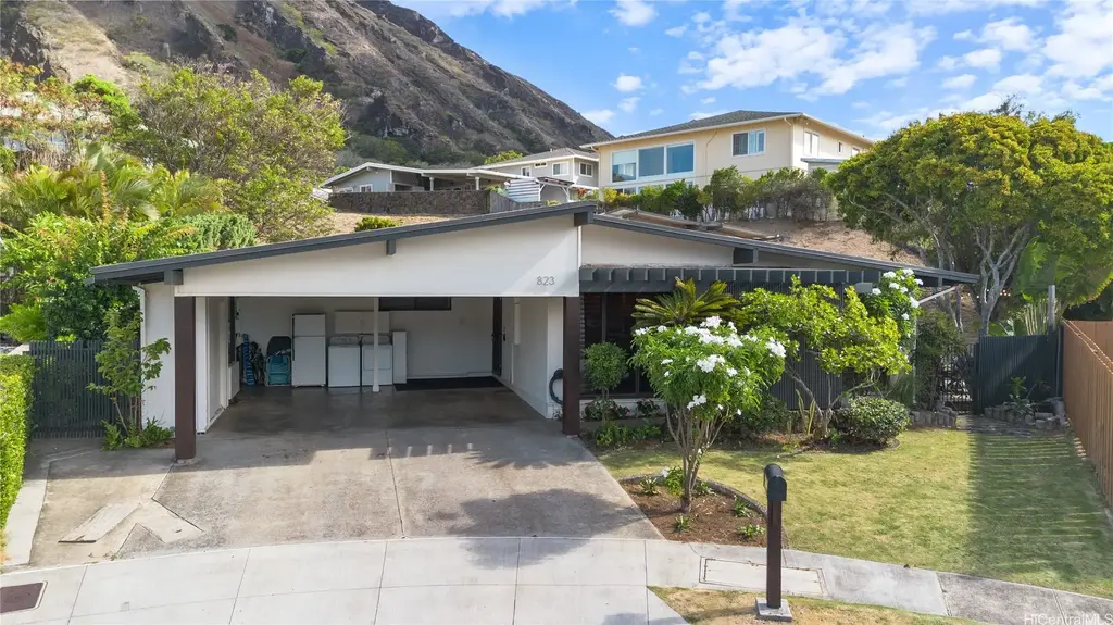 823 Kalalea Street, Honolulu