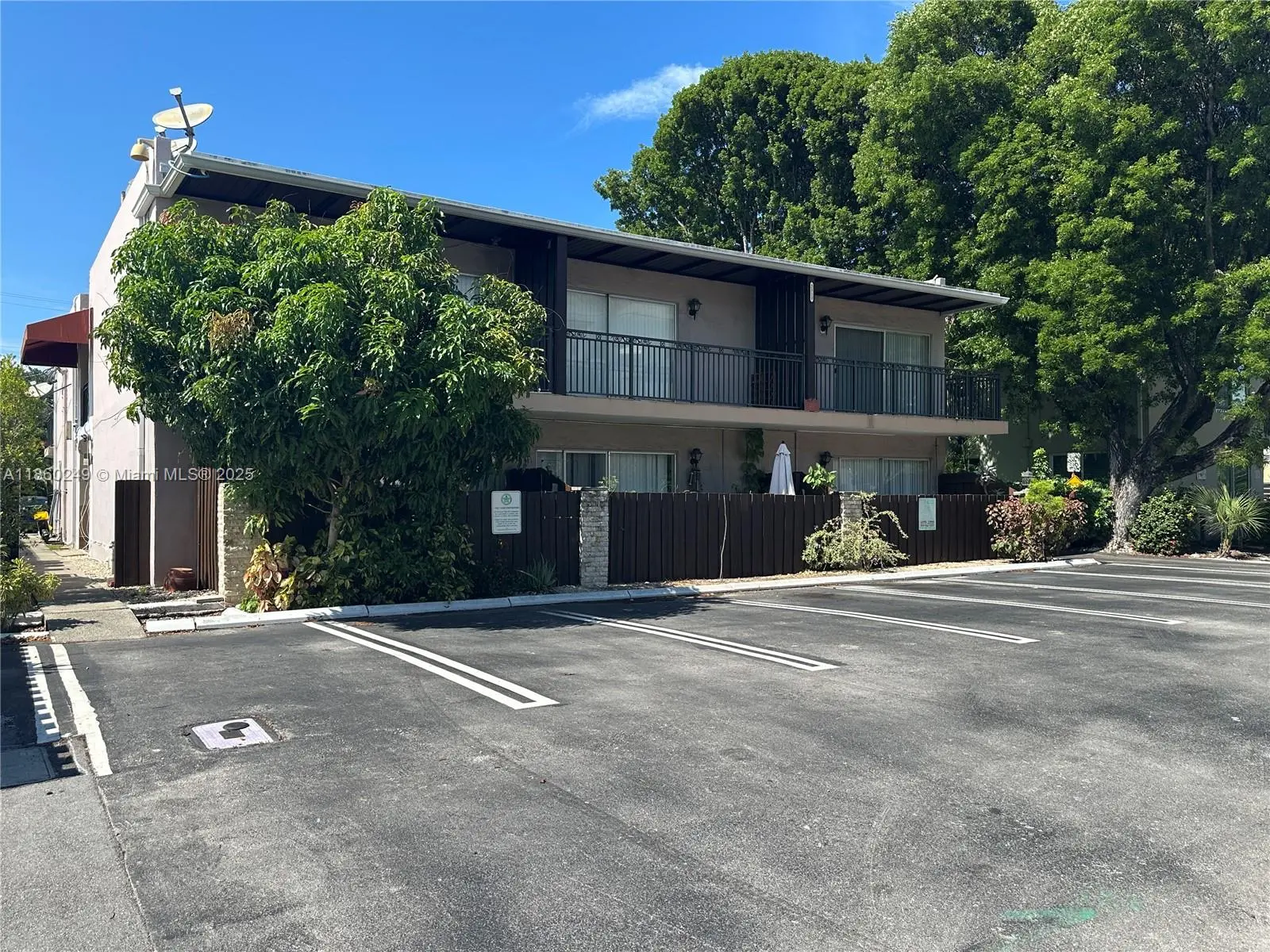 5 of 25 - 2313 Ne 2nd Street, Pompano Beach, FL