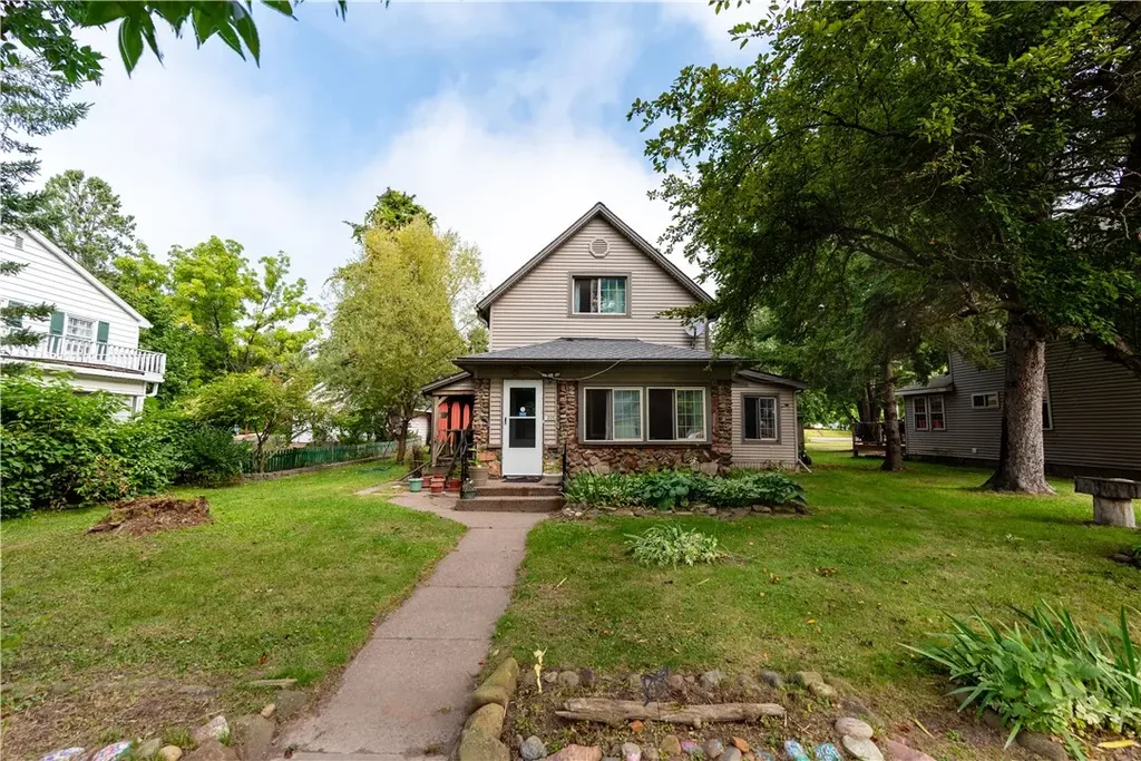 205 6th Avenue, Shell Lake