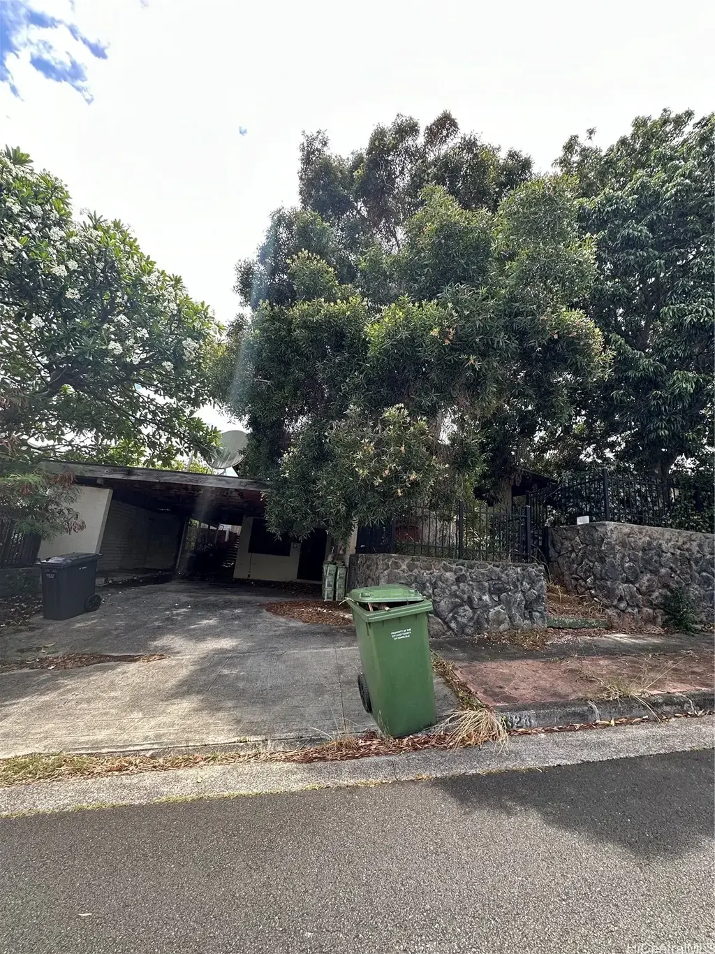 1328 Ainapua Street, Honolulu
