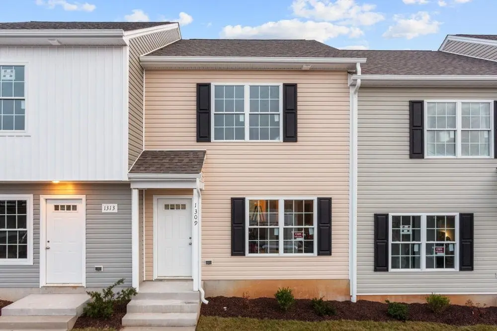 1309 Luke Ln, Harrisonburg