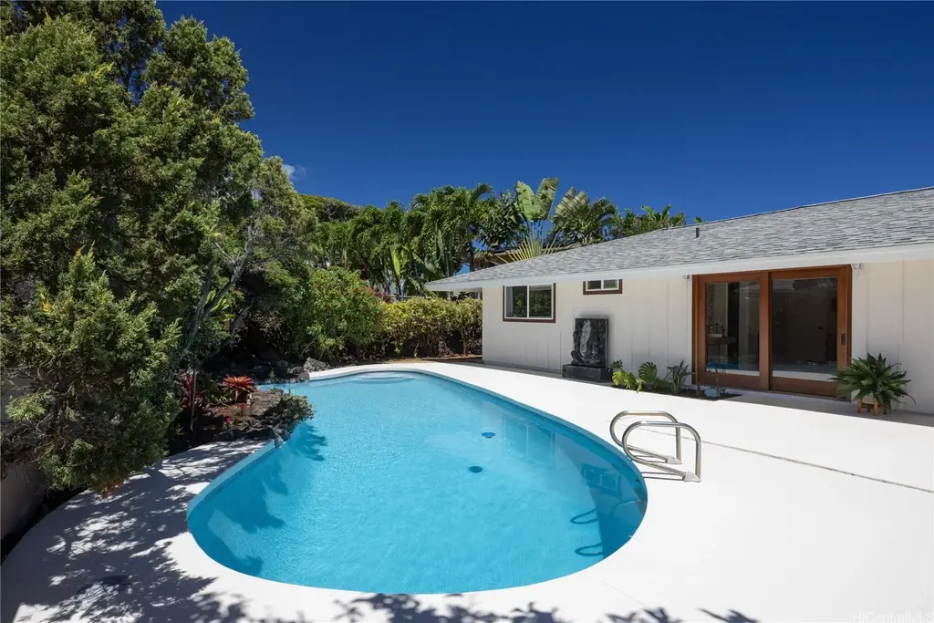 211 Aikahi Loop, Kailua