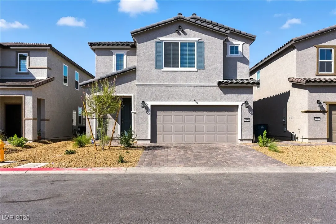 Photo of Listing #2711039