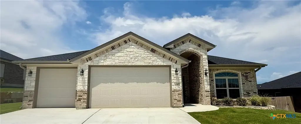 8907 Ridge Crest Drive, Killeen