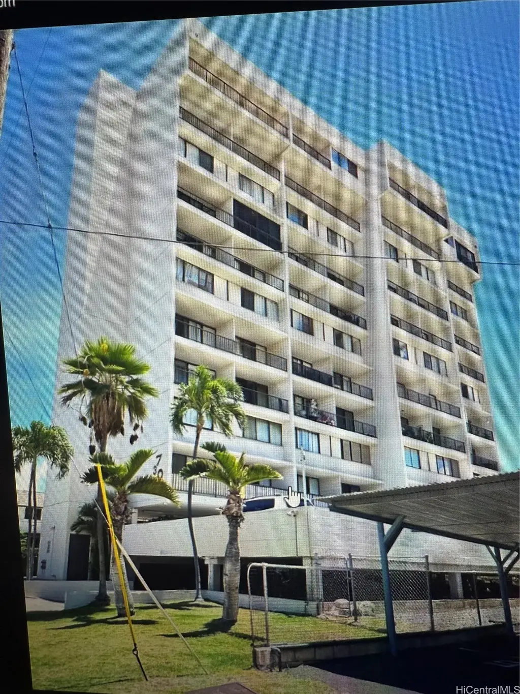 739 Hausten Street # 906, Honolulu