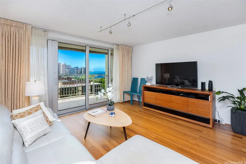 1350 Ala Moana Boulevard # 1606, Honolulu