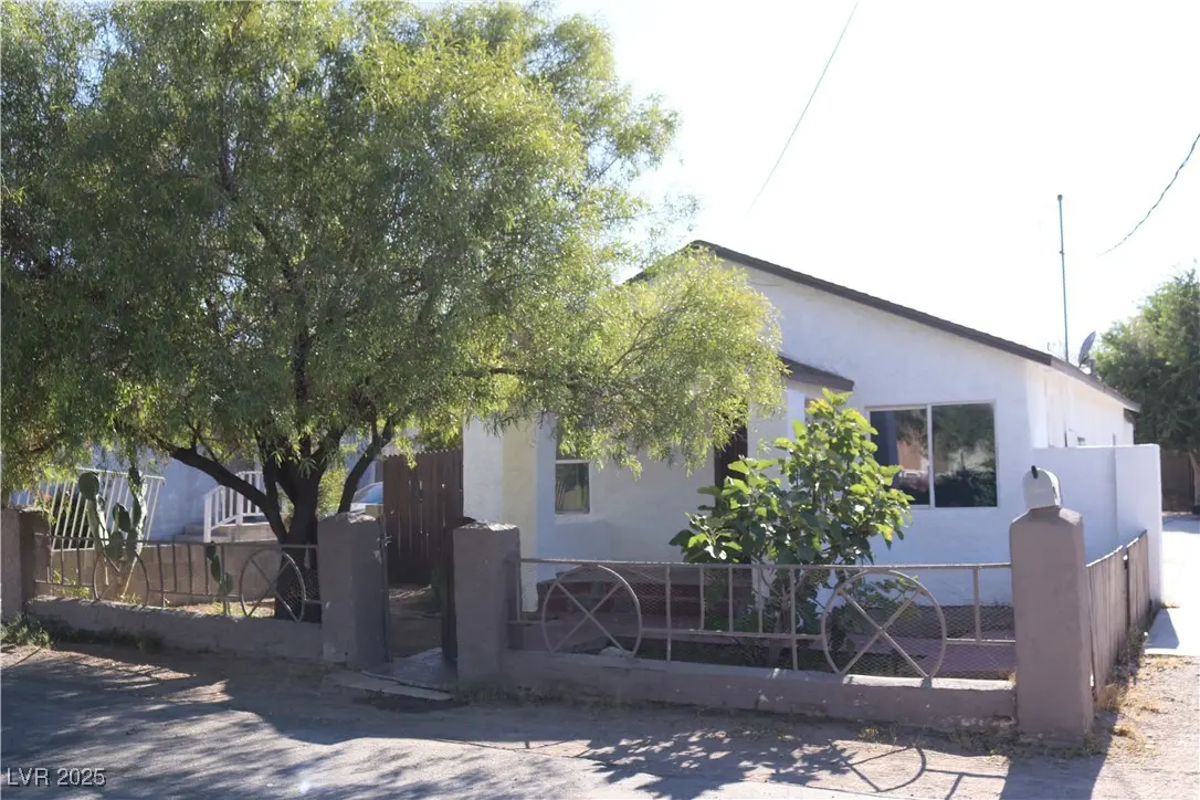 Photo of Listing #2711431