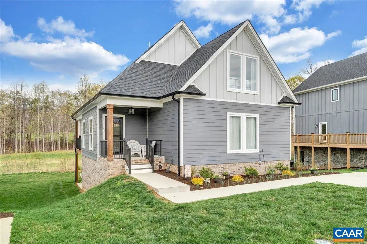 111 Retreat Ln, Huddleston