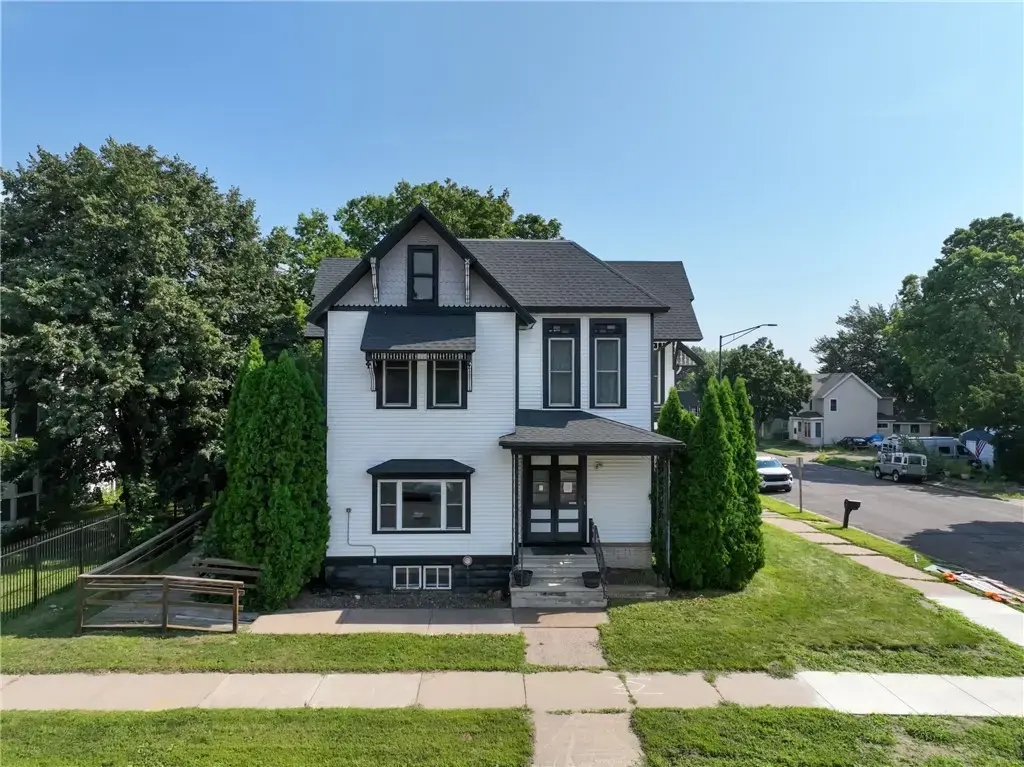 603 Bay Street, Chippewa Falls