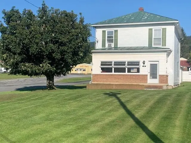 38 Jackson River Tpke, Monterey