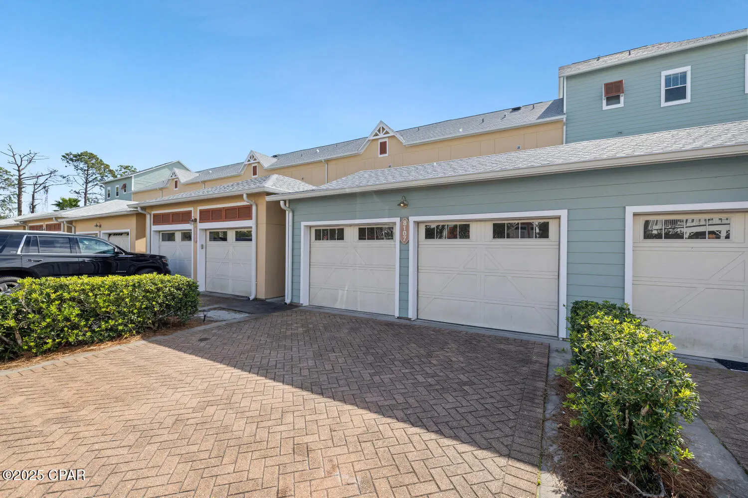 Photo of Listing #774345