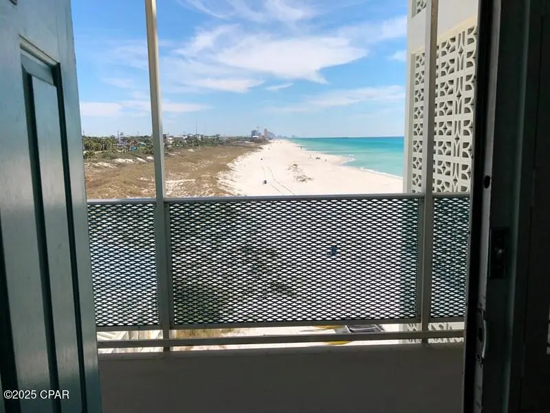 Photo of Listing #774929