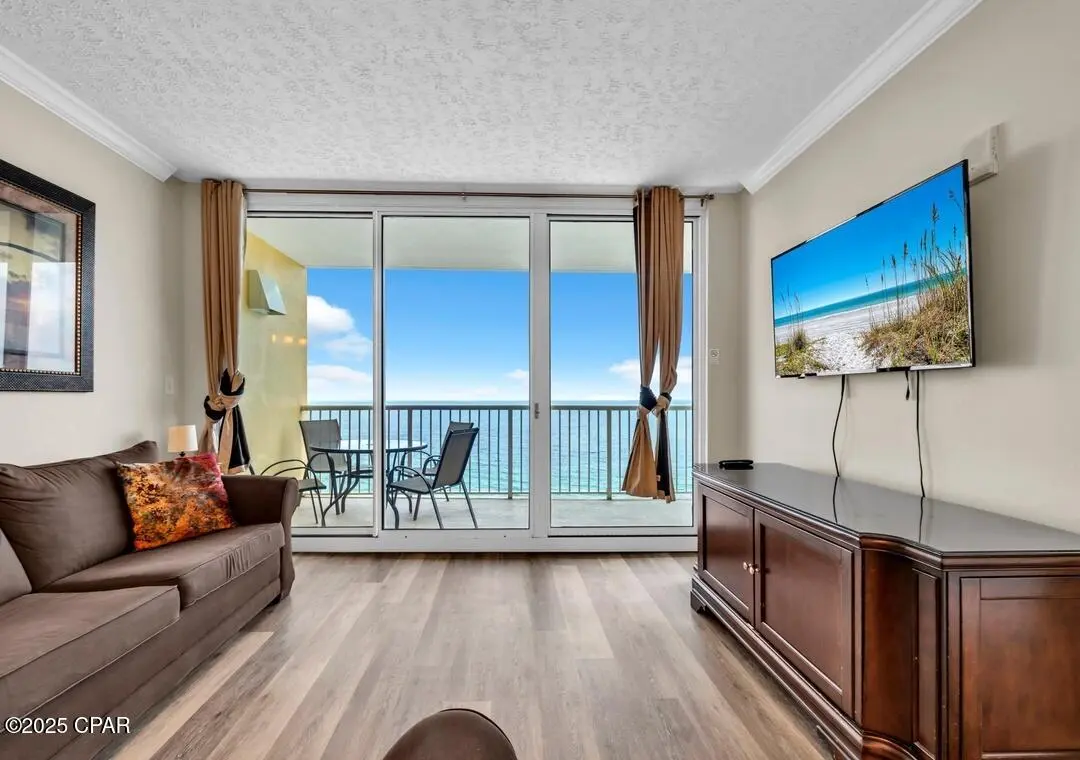 Photo of Listing #771309