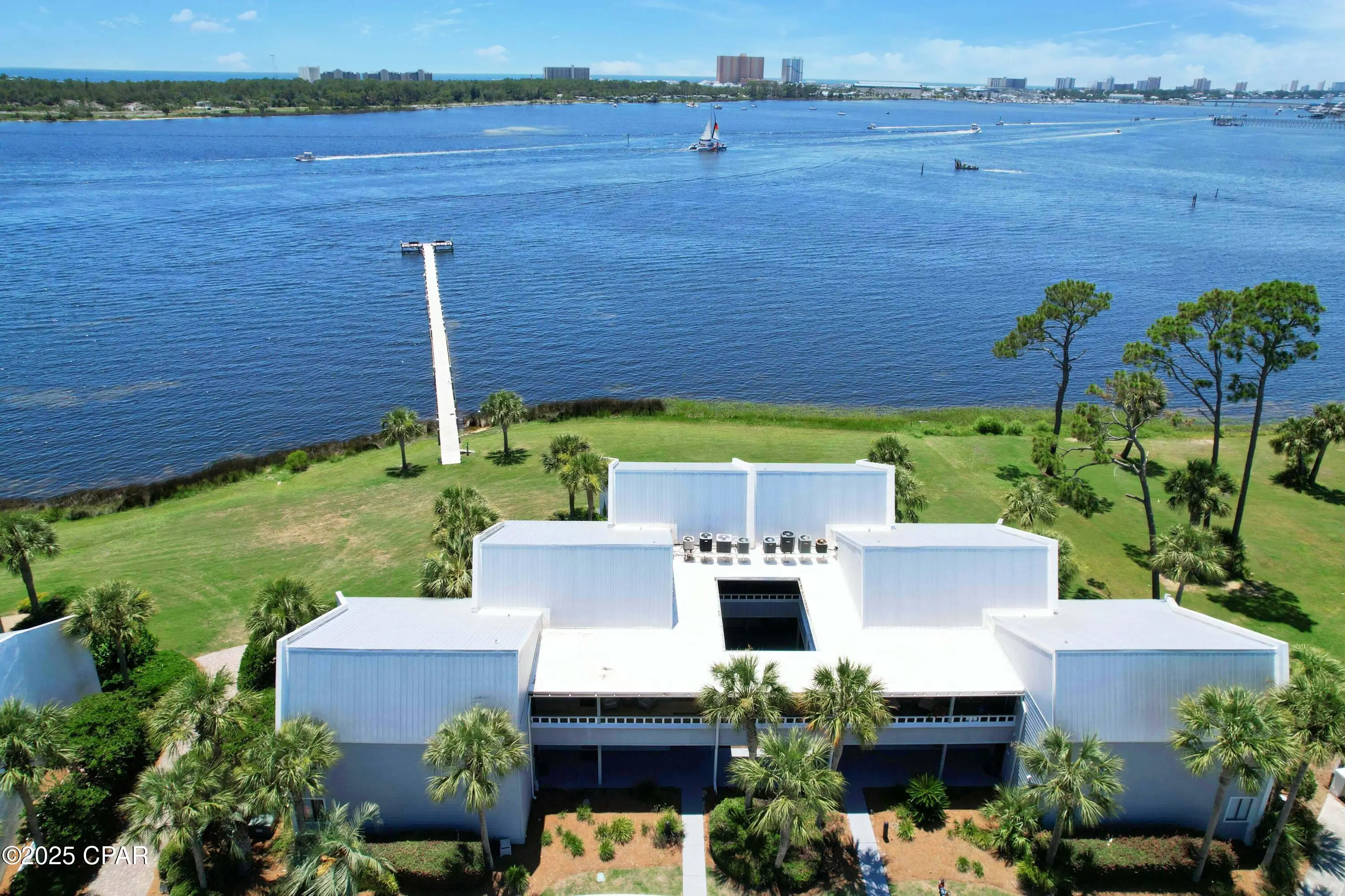 Photo of Listing #776805