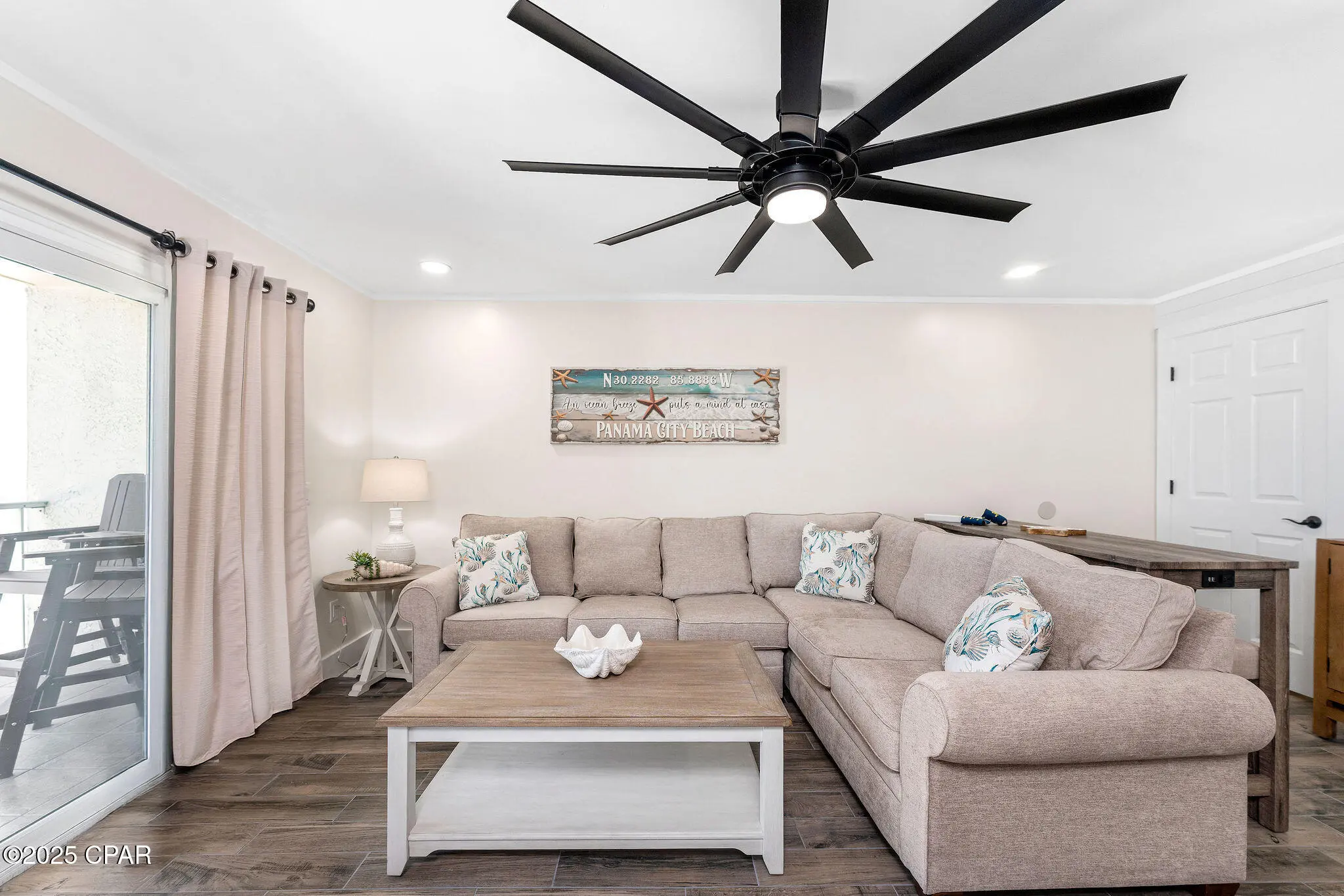 Photo of Listing #775612