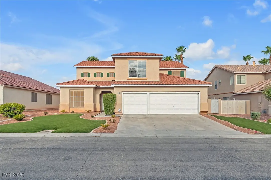 Photo of Listing #2711575