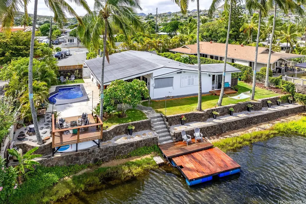 880 Akiu Place, Kailua
