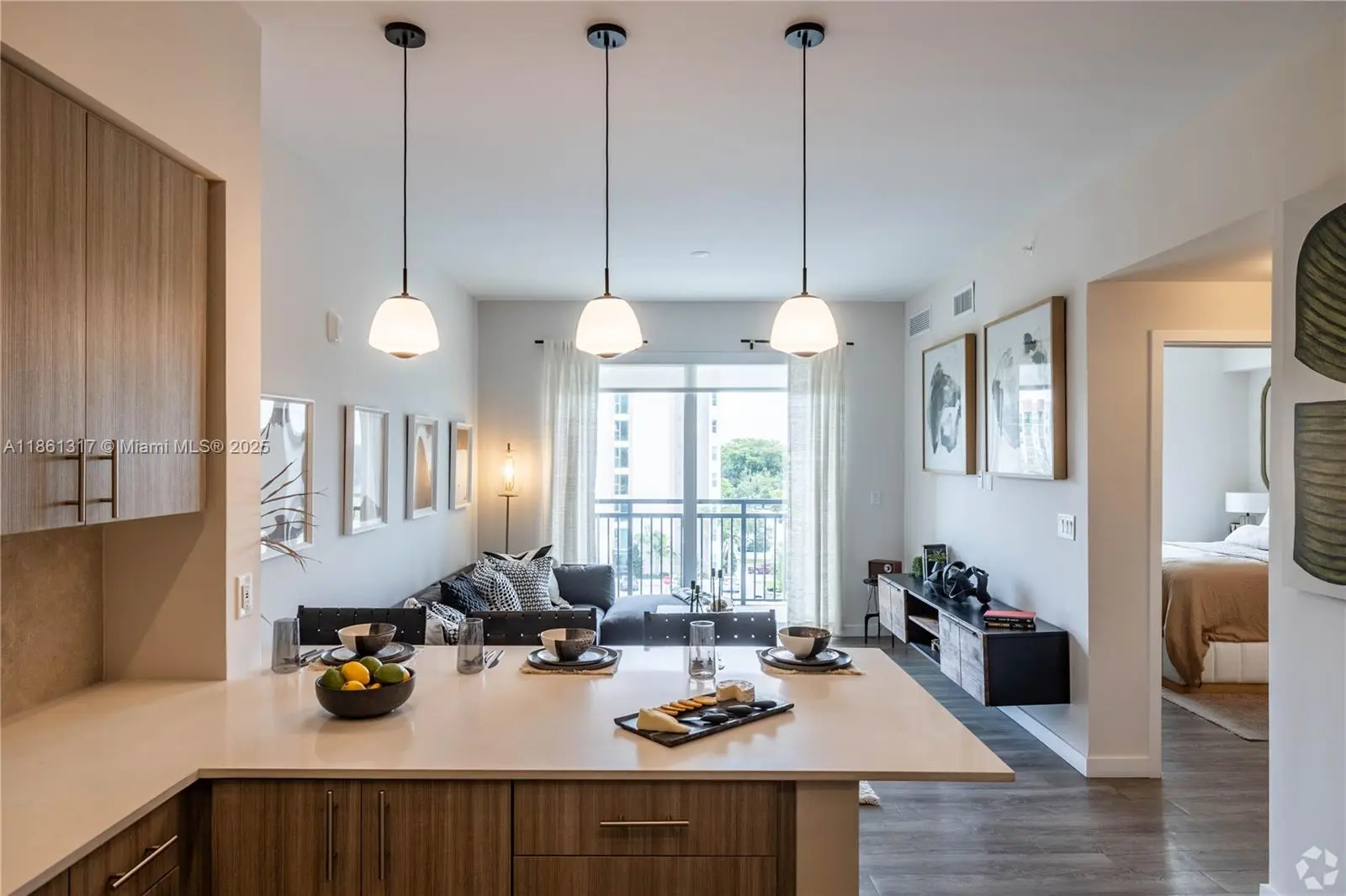 Photo of Listing #A11861317