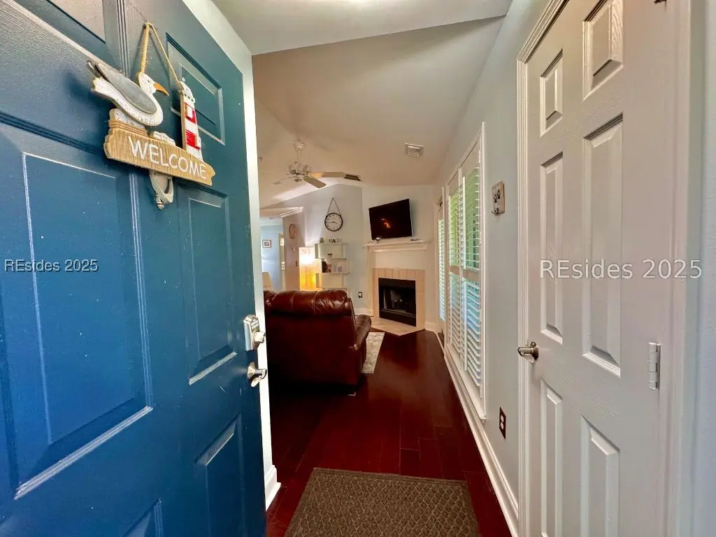 Photo of Listing #500697