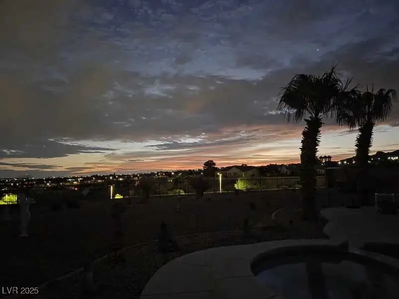 Photo of Listing #2709614