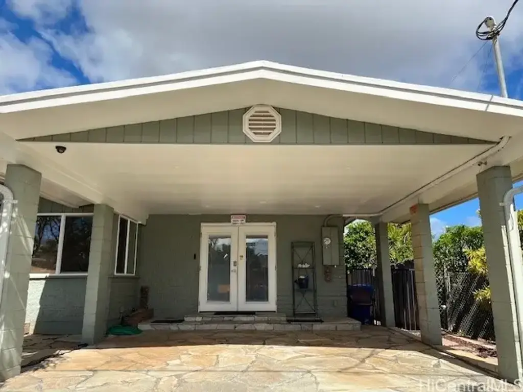 92-363 Laaloa Street, Kapolei