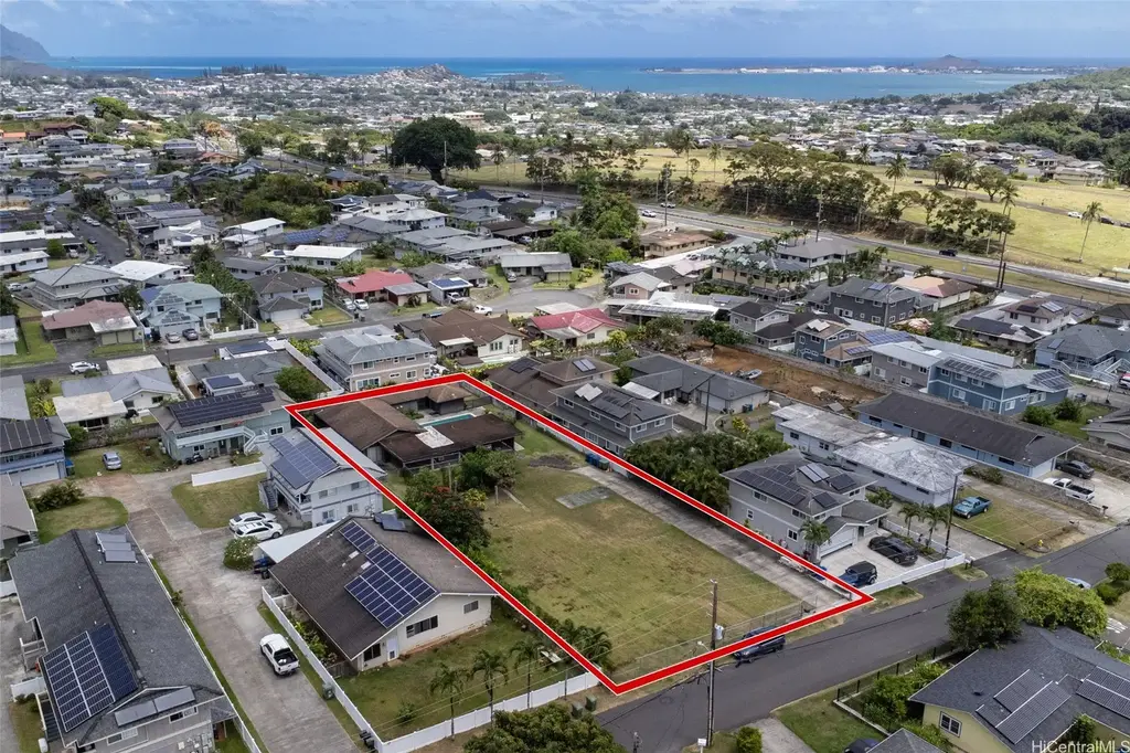 45-523 Halekou Road # B, Kaneohe
