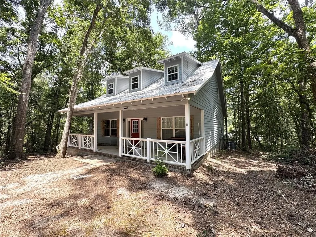 440 Arnold River Road, Jesup