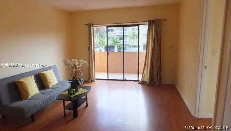 Photo of Listing #A11862924