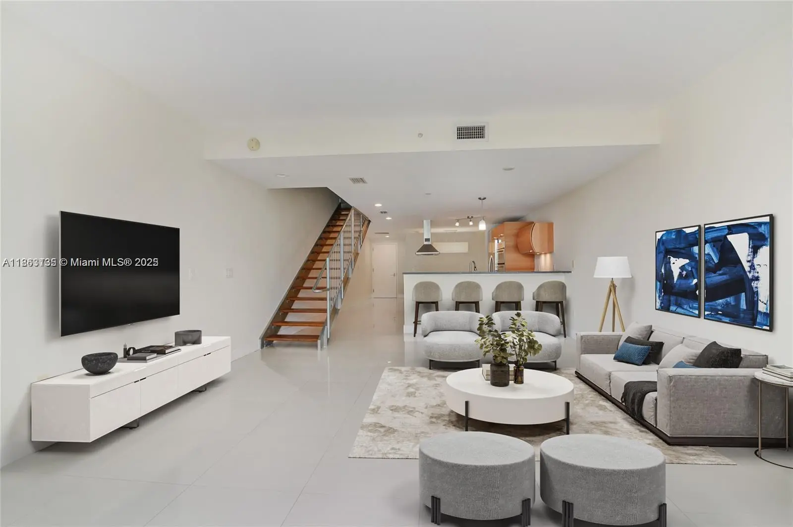 Photo of Listing #A11863135