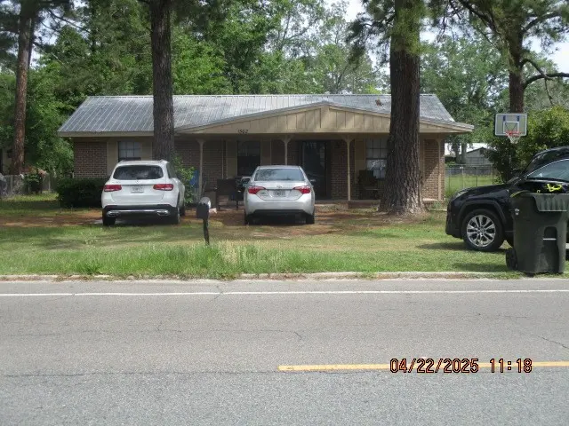 1502 Carswell Avenue, Waycross